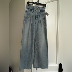 Citizens of Humanity Samira Denim NWT. Size 25